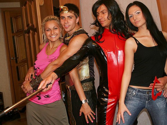 Blonde gparty girl in couple porn