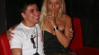 Young couple blowjob and pussy fuck