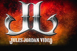 Megan Rain Young And Glamorous Teen Dp’d – Exclusive Scene – JulesJordan