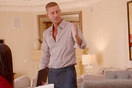 Scarlett Alexis wants Mr. McLane to be her sugar daddy!